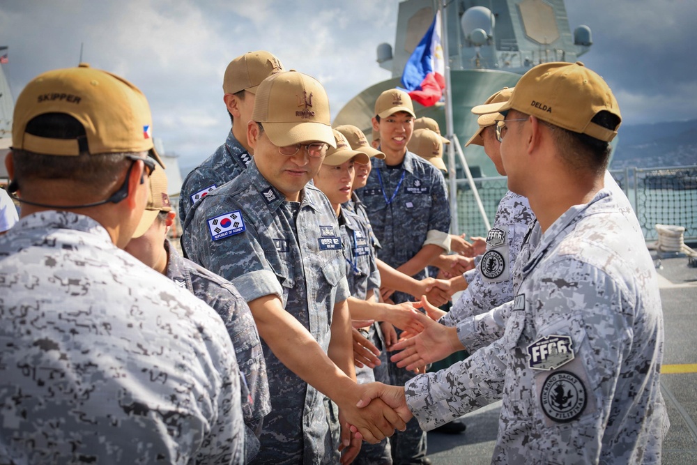 Republic of Korea Navy visits Philippine ship BRP Miguel Malvar during RIMPAC 2026