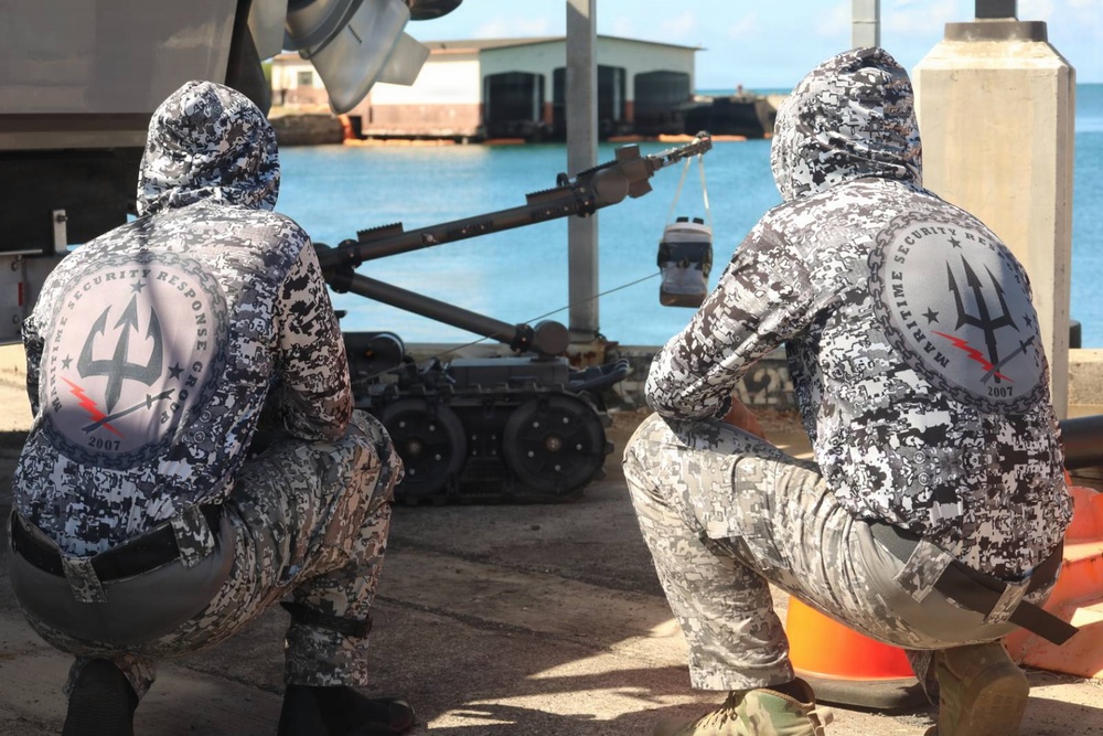 Philippine Coast Guard advances robotic EOD proficiency during RIMPAC 2026