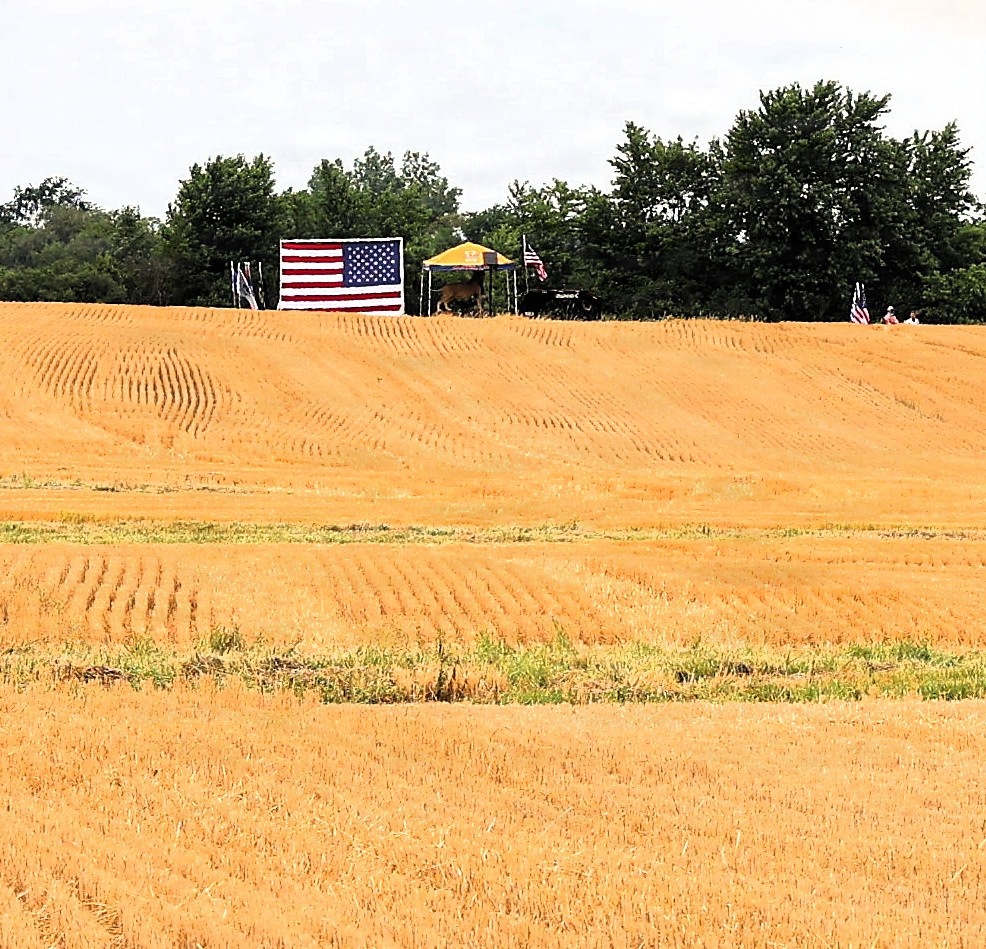 Illinois Army National Guard's 144th Army Band Gets Downpour of Support From Beecher, Illinois
