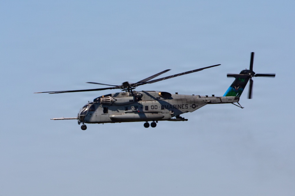 CH-53E Super Stallion departs for International Aerial Review