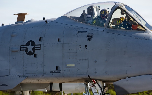 Pilot and crew chief prepare A-10 for launch