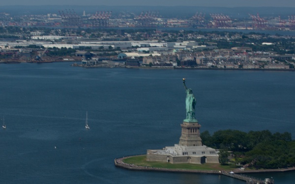 INR250 NYC Fly Over