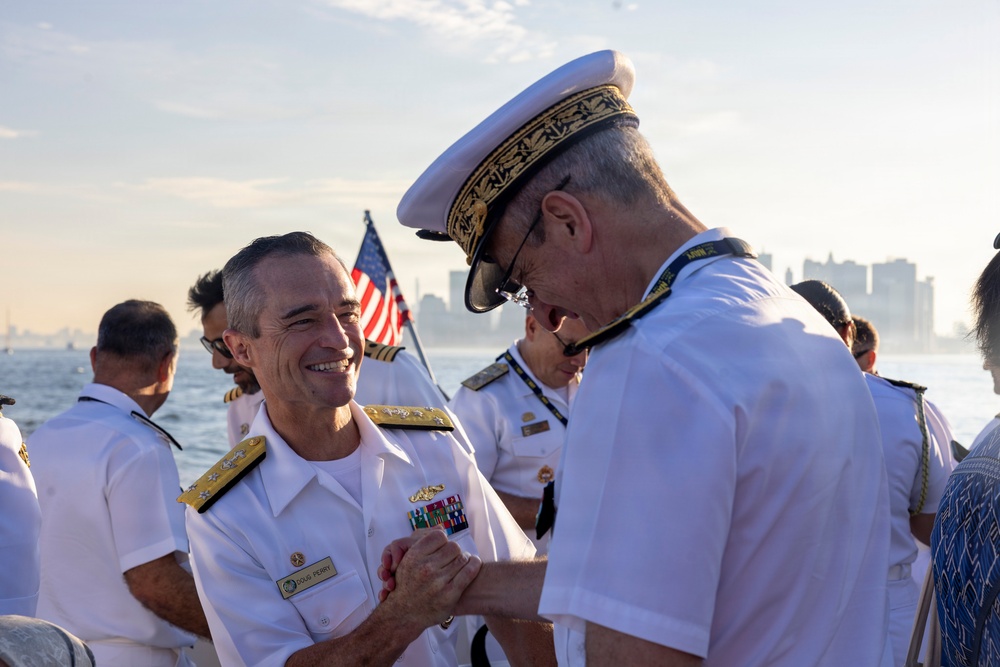 INR 250 Servicemembers Transit the New York Harbor