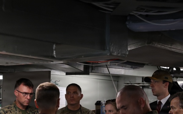 U.S. Army Col. David A. Webb, commander of Joint Task Force-Bravo, briefs a U.S. Department of State delegation.