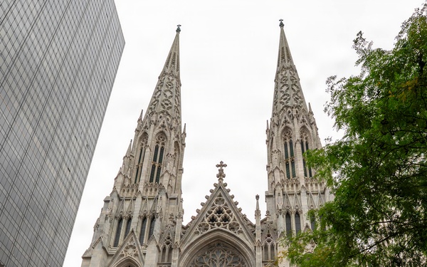 More than 100 U.S. Sailors Attend Mass at St. Patrick’s Cathedral