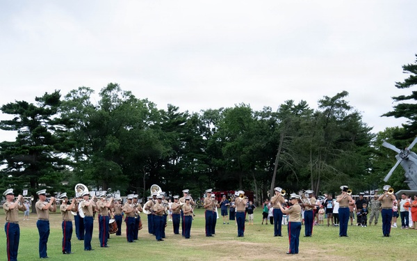 2nd Marine Division Band performs at Eisenhower Park
