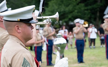 2nd Marine Division Band performs at Eisenhower Park