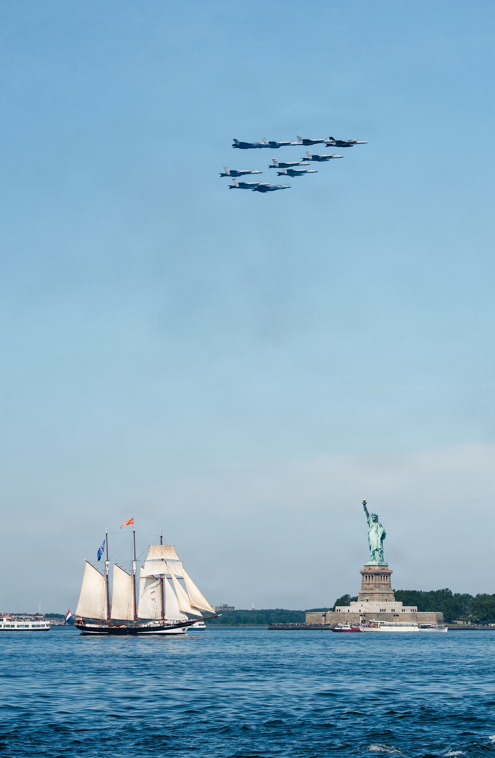 Sail4th 250 Brings International Tall Ships and Military Aircraft into New York City for America’s 250th Birthday