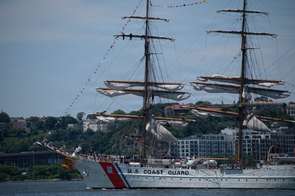 U.S. Coast Guard supports Sail 250 Parade of Sail in New York