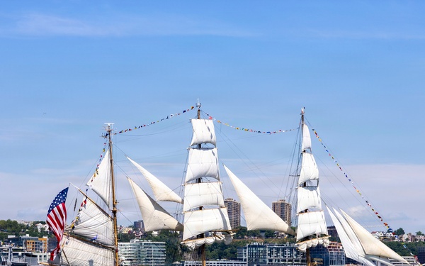 U.S. Coast Guard Barque Eagle (WIX 327)