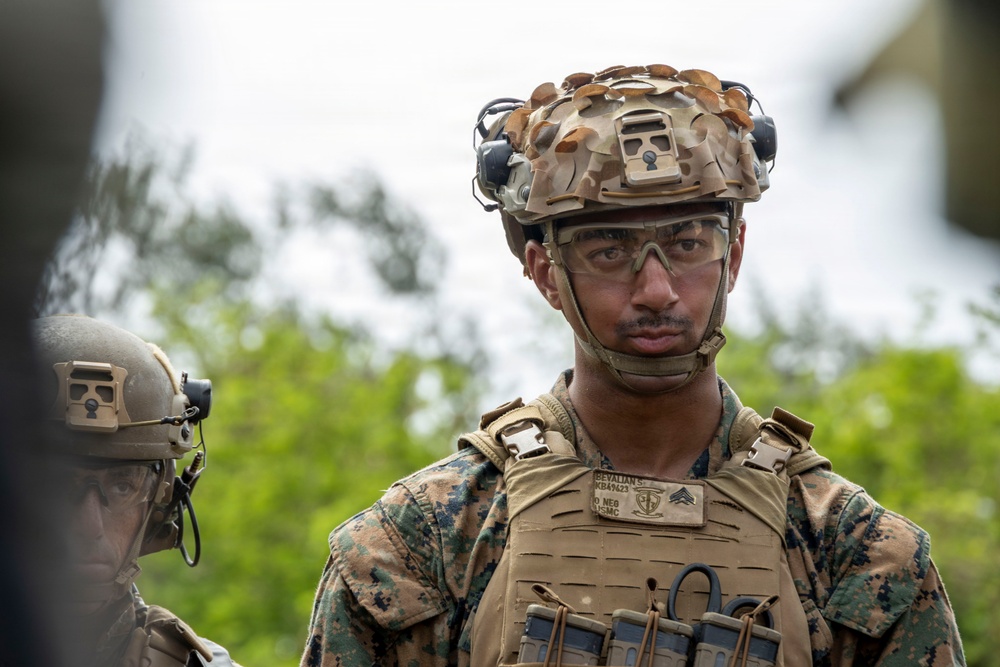 Marines Conduct VBSS CASEVAC and Maritime Boarding