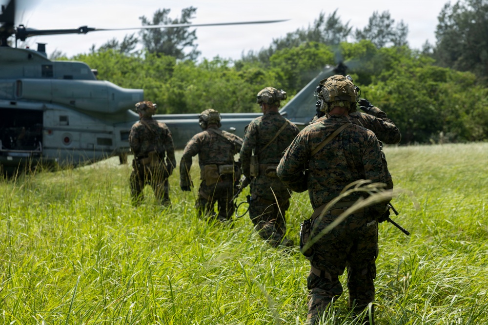 Marines Conduct VBSS CASEVAC and Maritime Boarding