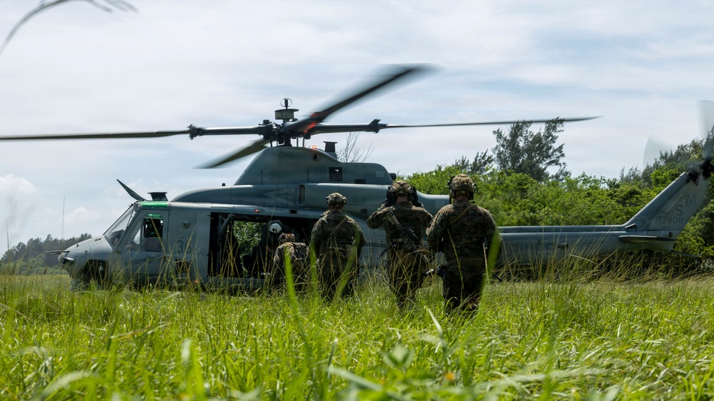 Marines Conduct VBSS CASEVAC and Maritime Boarding