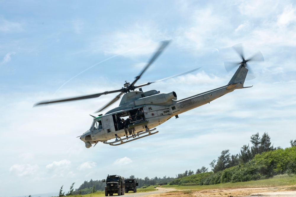 Marines Conduct VBSS CASEVAC and Maritime Boarding