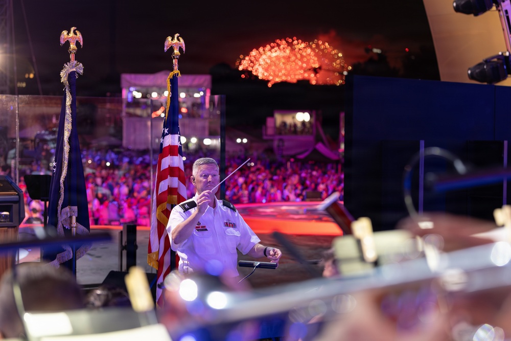 Servicemembers support Salute to America