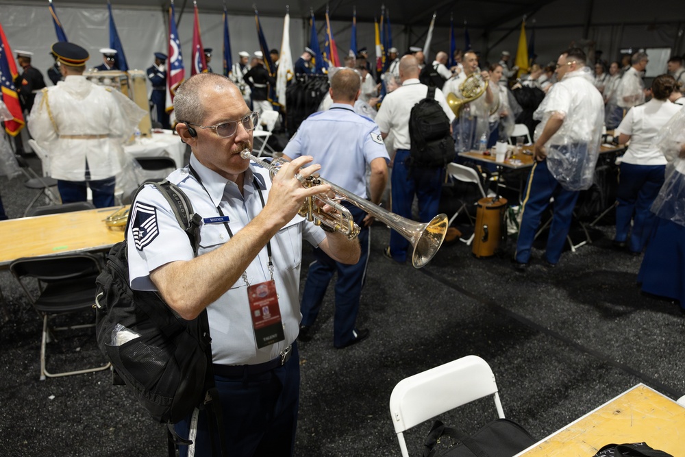 Servicemembers support Salute to America