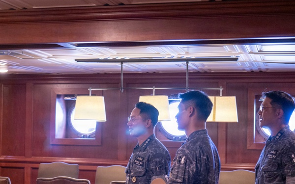 USS Theodore Roosevelt Leadership Meets with ROK Navy Counterpart During RIMPAC 2026