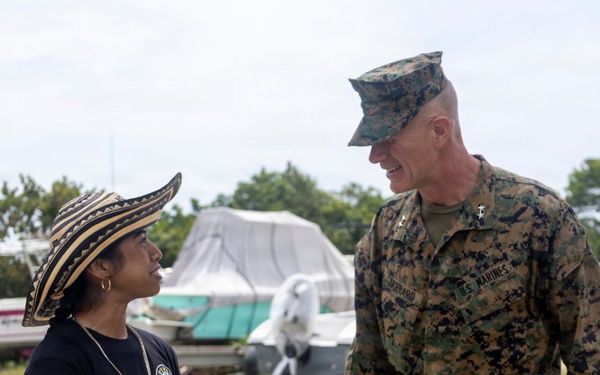 LCF-24 Marines and USS Fort Lauderdale Sailors Deliver Supplies to Venezuela