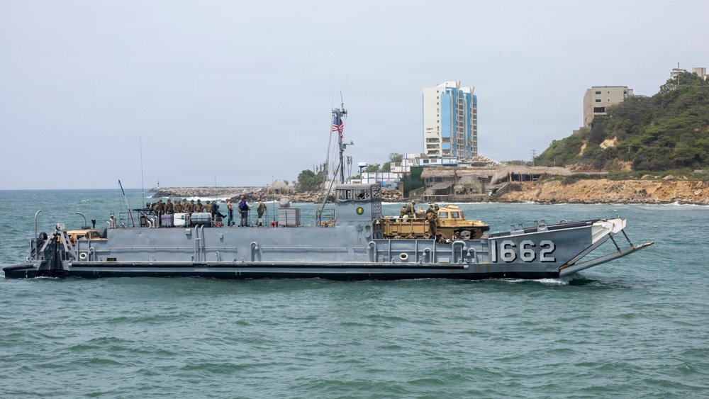 LCF-24 Marines and USS Fort Lauderdale Sailors Deliver Supplies to Venezuela