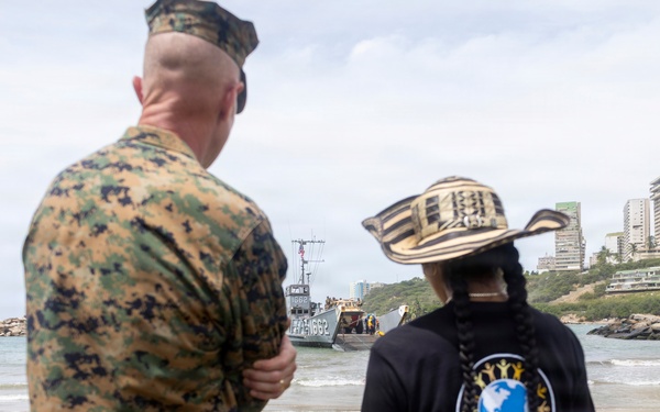 LCF-24 Marines and USS Fort Lauderdale Sailors Deliver Supplies to Venezuela