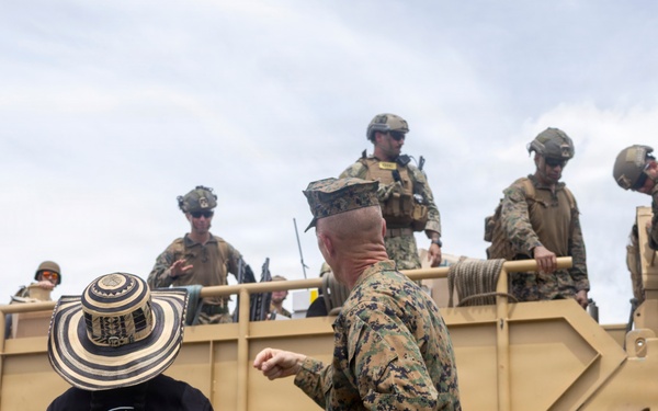 LCF-24 Marines and USS Fort Lauderdale Sailors Deliver Supplies to Venezuela