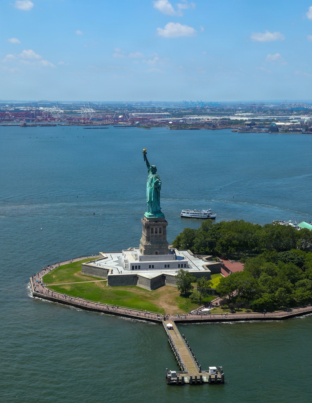 EOD Fast Rope at Liberty State Park