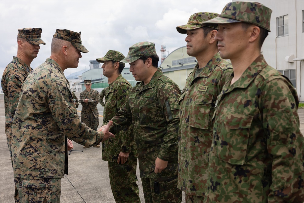 MAG-36, Western Army Aviation Group participate in Resolute Dragon 26 closing ceremony