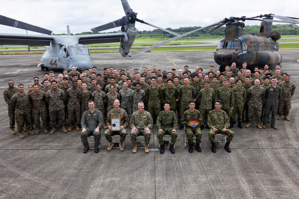 MAG-36, Western Army Aviation Group participate in Resolute Dragon 26 closing ceremony