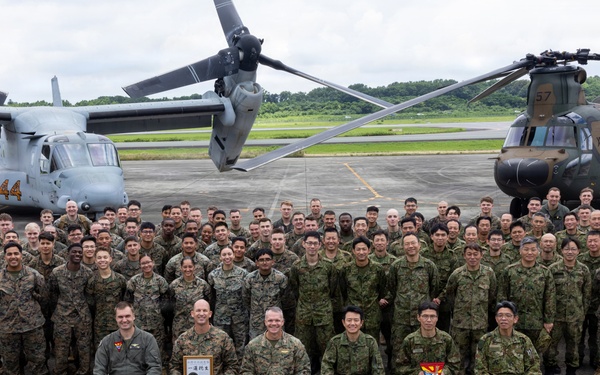 MAG-36, Western Army Aviation Group participate in Resolute Dragon 26 closing ceremony