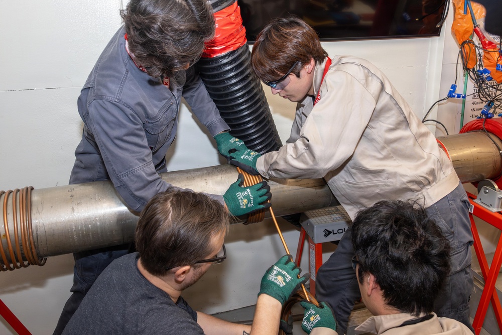 Freeze Seal training on board Norfolk Naval Shipyard
