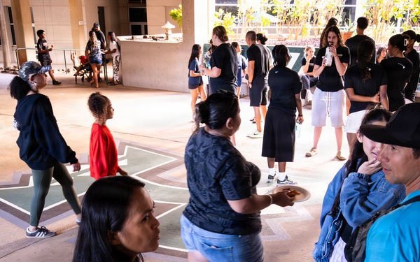 94th Army Air and Missile Defense Command Soldiers help kickoff the University of Hawaii at Manoa's 2026 Girl's Youth Impact Program Draft Night