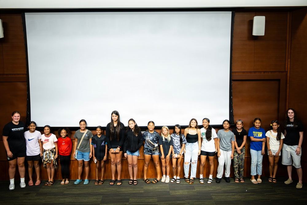 94th Army Air and Missile Defense Command Soldiers help kickoff the University of Hawaii at Manoa's 2026 Girl's Youth Impact Program Draft Night