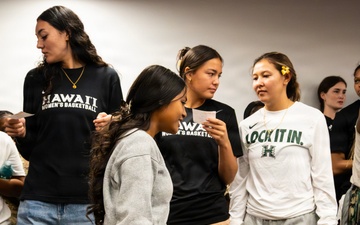 94th Army Air and Missile Defense Command Soldiers help kickoff the University of Hawaii at Manoa's 2026 Girl's Youth Impact Program Draft Night