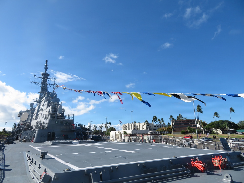 JS Kongo Displays Full-Dress Ship During RIMPAC 2026