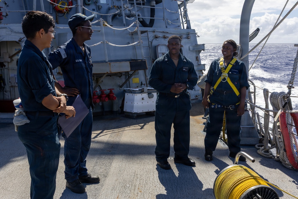 USS John Paul Jones (DDG 53) Conduct Routine Operations at Sea