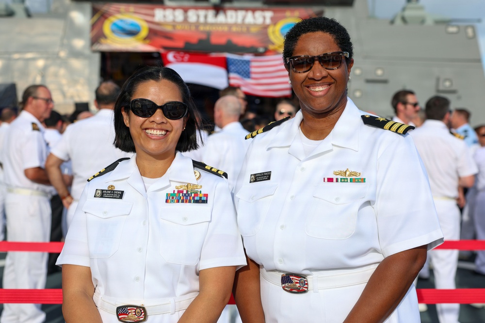 RSS Steadfast (FFG 70) Hosts Luncheon During RIMPAC 2026