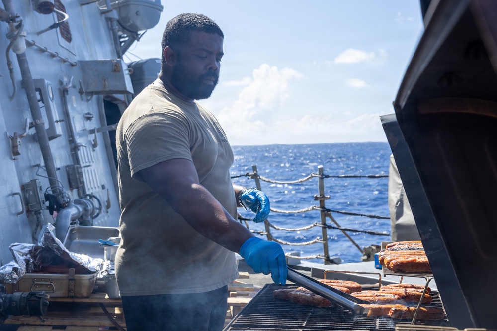 USS John Paul Jones (DDG 53) Steel Beach Picnic At Sea