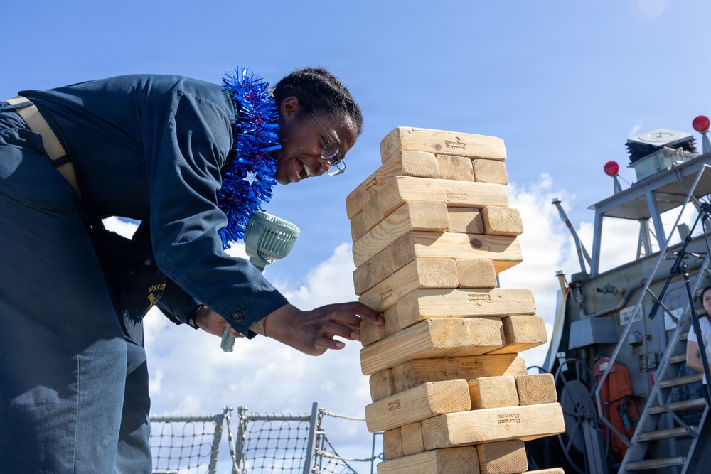 USS John Paul Jones (DDG 53) Steel Beach Picnic At Sea