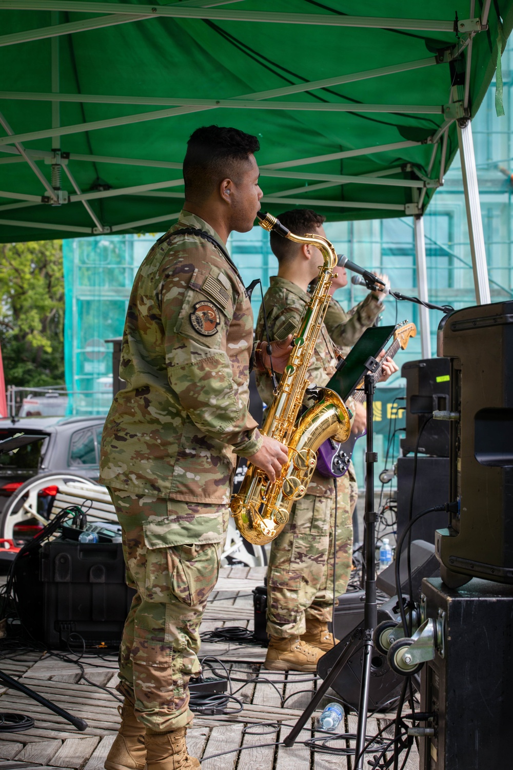 1st Infantry Division Band plays Independence Day concert in Võru, Estonia