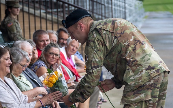 531st Hospital Center Changes Command