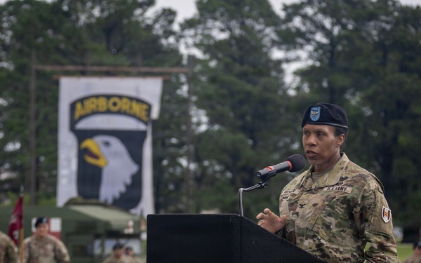 531st Hospital Center Changes Command