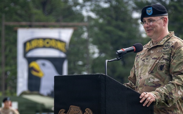 531st Hospital Center Changes Command
