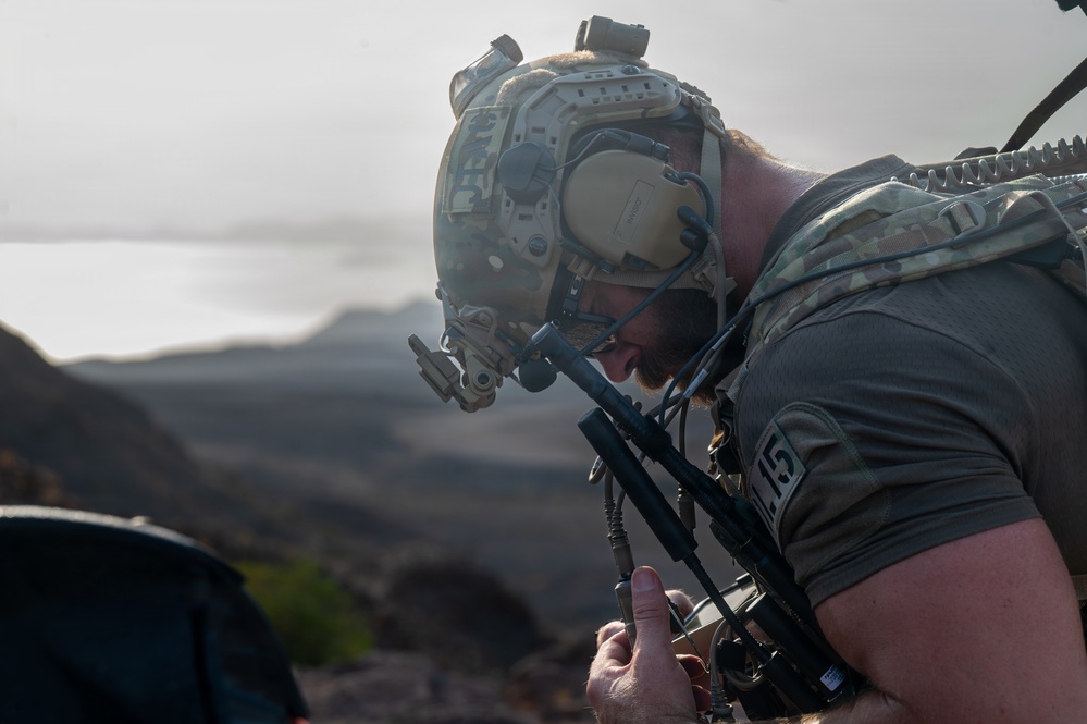 U.S. - French JTACs Conduct Live Fire Training