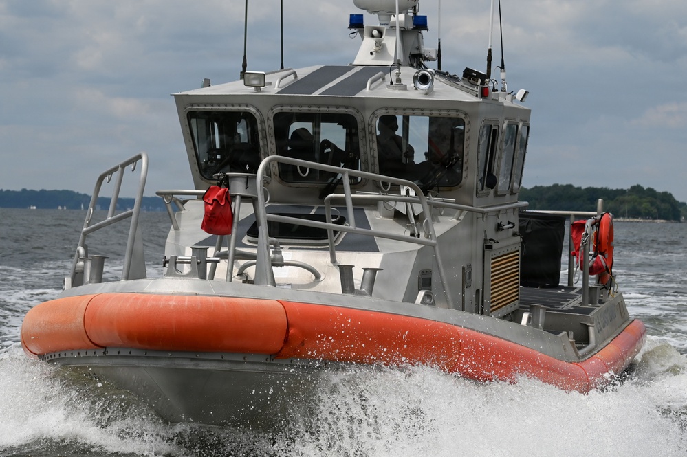 Coast Guard Station Annapolis conducts training operations near Thomas Point Lighthouse