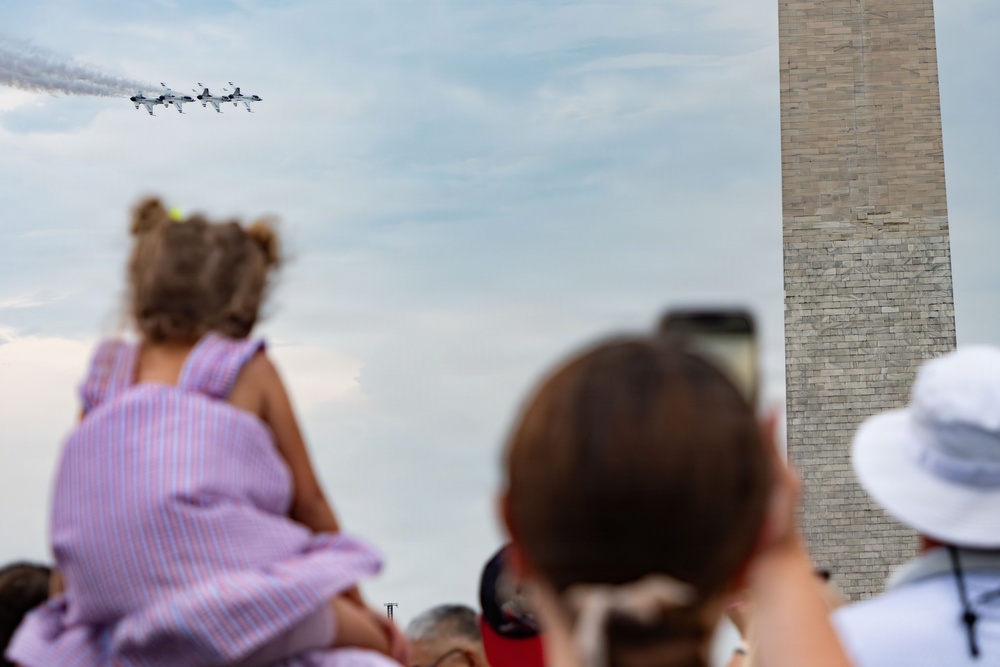 Thunderbirds Celebrate Salute to America 250