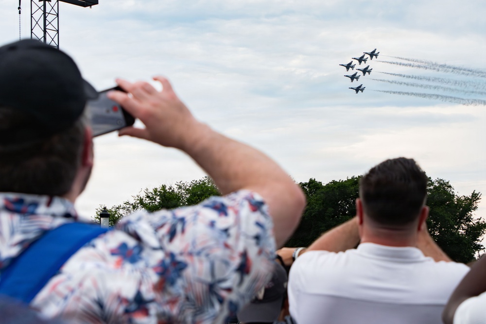Thunderbirds Celebrate Salute to America 250