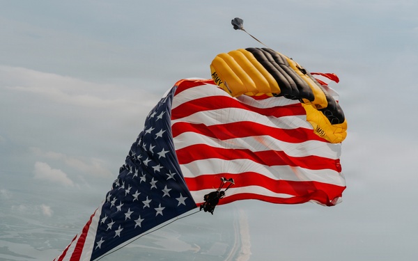 Golden Knights Showcase Precision Parachuting at Four Leaf Air Show