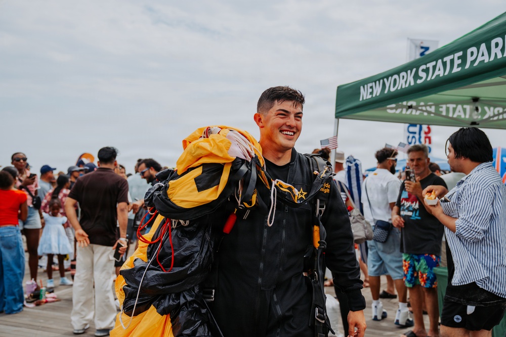 Golden Knights Showcase Precision Parachuting at Four Leaf Air Show