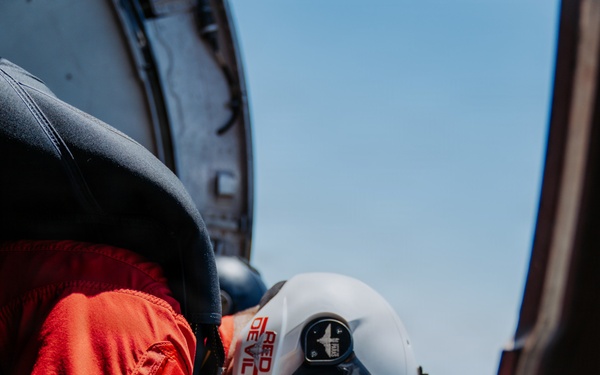 Golden Knights Showcase Precision Parachuting at Four Leaf Air Show