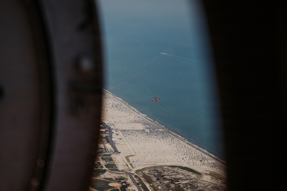 Golden Knights Showcase Precision Parachuting at Four Leaf Air Show